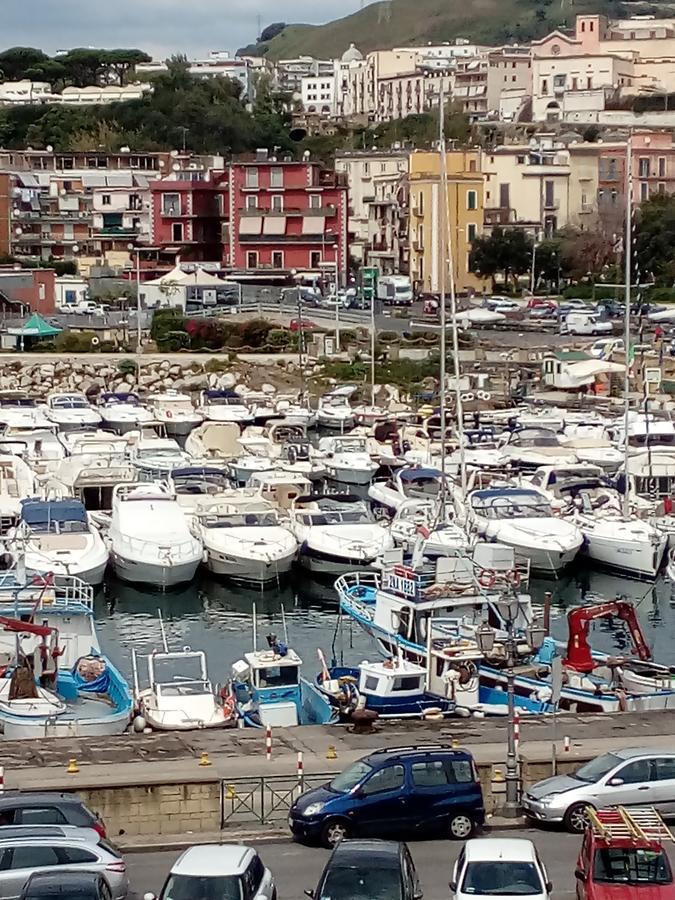 Aria Di Mare Dimorra Bed and Breakfast Pozzuoli Eksteriør billede